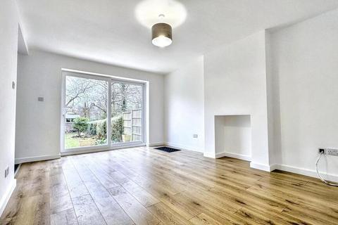 3 bedroom house to rent, Coombe Dale, Bristol BS9