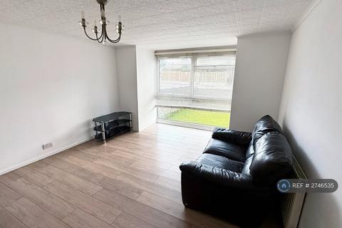 undefined, Grove Hill, South Woodford, E18