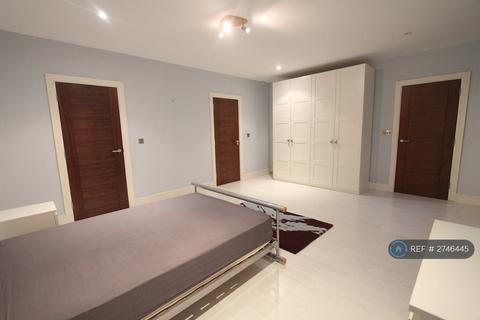1 bedroom flat to rent, Shire Lane, Chorleywood, Rickmansworth, WD3