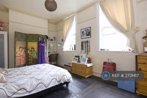 5 bedroom terraced house to rent, Harold Avenue, Westgate On Sea, CT8