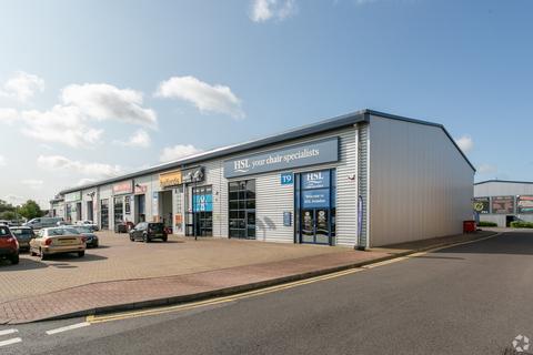 Showroom to rent, Hobley Dr Swindon SN3 4WH