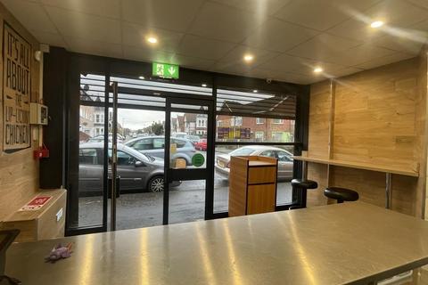 Restaurant to rent, 74 High St Clacton On Sea CO15 6PW