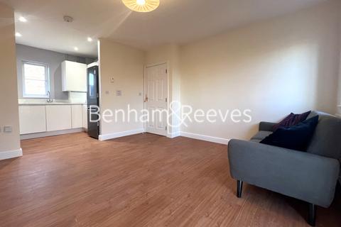 1 bedroom apartment to rent, Tower Mill Road, Southwark SE15