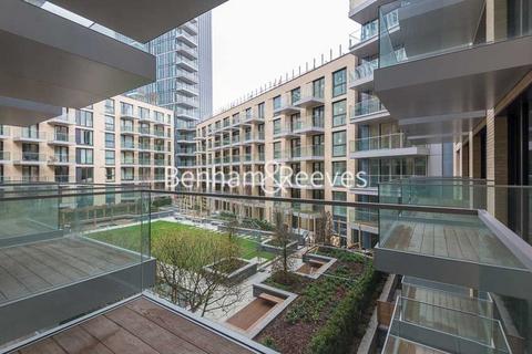 Studio to rent, Goodmans Fields, Aldgate East E1