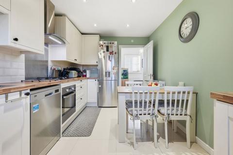 2 bedroom semi-detached house for sale, Tonbridge Drive, Basildon SS15