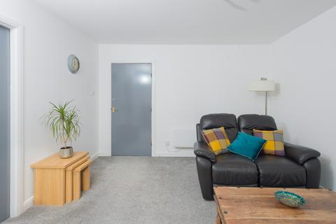 2 bedroom flat to rent, Great Northern Road, Aberdeen AB24