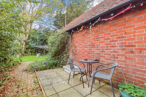 1 bedroom ground floor flat for sale, Norfolk Road, Littlehampton, West Sussex