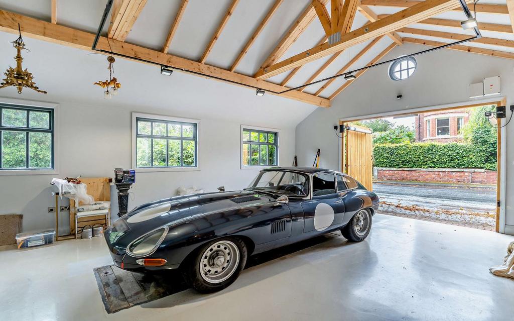 Garage