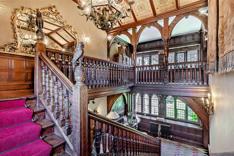 undefined, Dee Banks, Chester, Cheshire, CH3