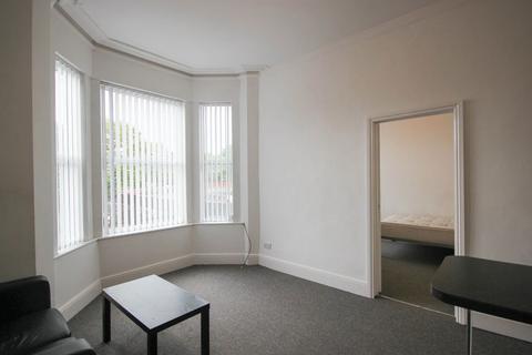 1 bedroom flat to rent, LOWER HOLYHEAD ROAD, CITY CENTRE, COVENTRY CV1 3AU