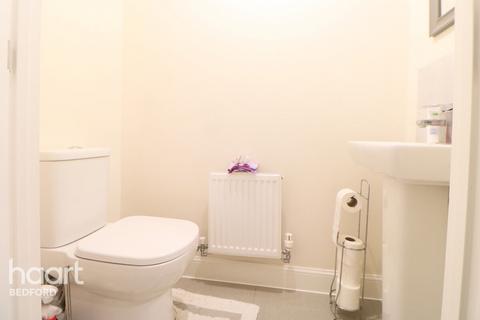 4 bedroom townhouse for sale, Chislehurst Place, Bedford