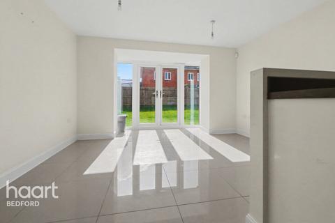 undefined, Chislehurst Place, Bedford