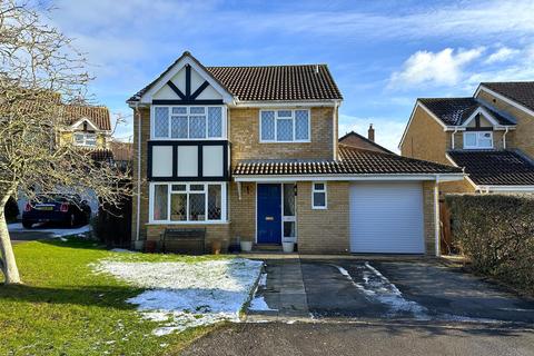 4 bedroom detached house for sale, Knight Close, Chippenham
