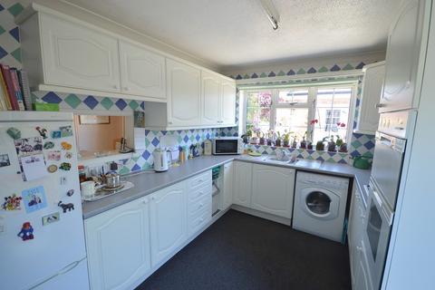 4 bedroom detached house for sale, Rubens Close, New Milton, Hampshire. BH25 5PG