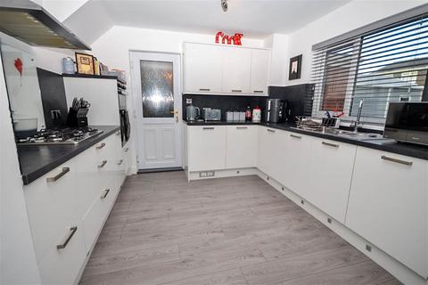 3 bedroom semi-detached house for sale, Drybeck Square, Sunderland