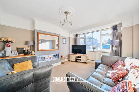 4 bedroom terraced house for sale, Benets Road, Hornchurch, RM11
