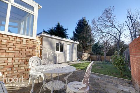 3 bedroom semi-detached bungalow for sale, Ingreway, Harold Park
