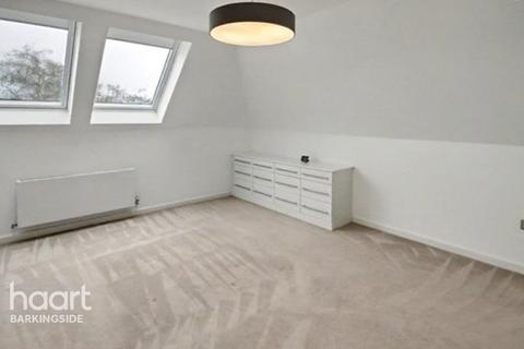 2 bedroom apartment for sale, Netley Road, Newbury Park
