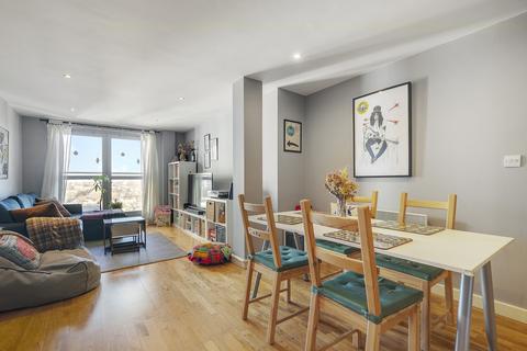 2 bedroom apartment for sale, Balmes Road, London, N1