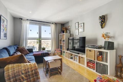 2 bedroom apartment for sale, Balmes Road, London, N1