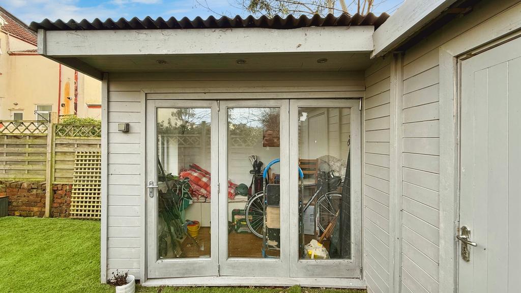 Garden room
