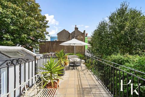 undefined, Burlington Street, Brighton BN2