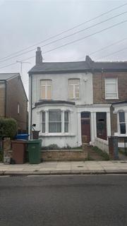 2 bedroom flat to rent, Upland Road, East Dulwich, London, SE22