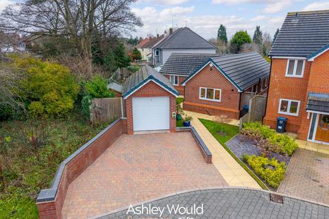 undefined, The Green, Quinton B32