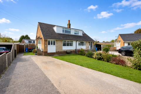 3 bedroom bungalow for sale, Woodland Close, Hambleton FY6