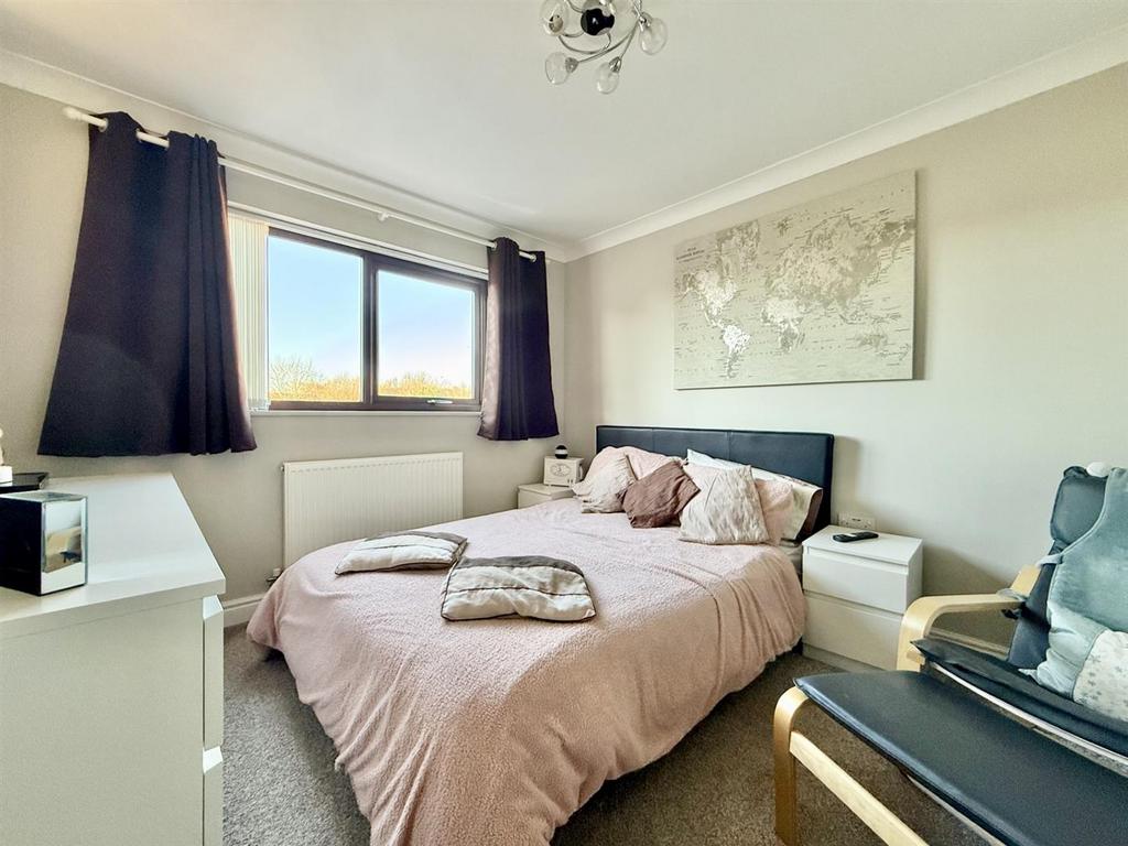 Bedroom4.jpg