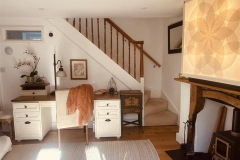 1 bedroom terraced house to rent, Moorashes, Totnes