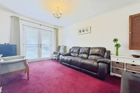 1 bedroom apartment for sale, The Dell, Great Baddow, Chelmsford, CM2