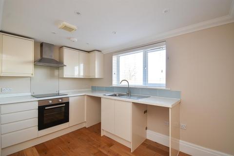 3 bedroom penthouse to rent, The Ridge, Hastings TN34
