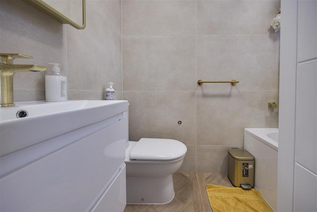 Ensuite
