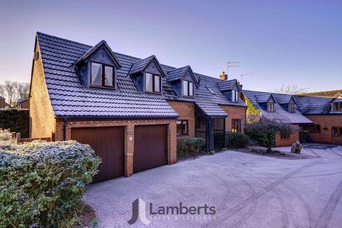 undefined, Parmington Close, Callow Hill, B97