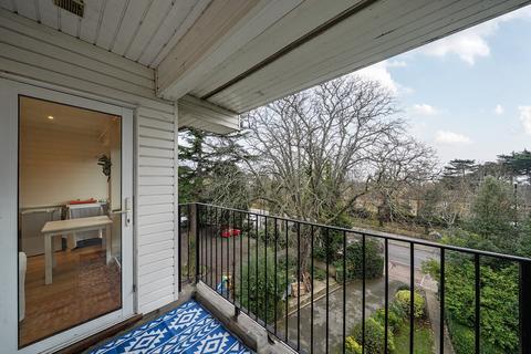 2 bedroom flat for sale, West Hill, London, London, SW15