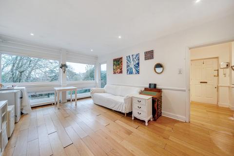 2 bedroom flat for sale, West Hill, London, London, SW15