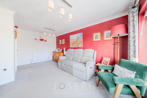 2 bedroom semi-detached bungalow for sale, Winchester Close, Stowmarket, IP14