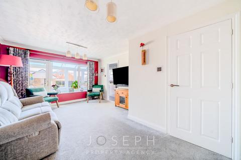2 bedroom semi-detached bungalow for sale, Winchester Close, Stowmarket, IP14