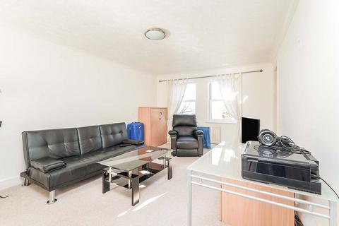1 bedroom flat to rent, Devonshire Avenue, Surrey SM2