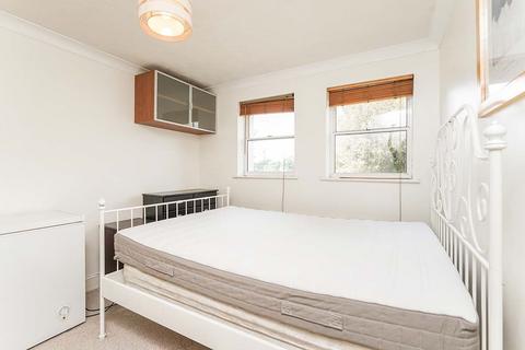 1 bedroom flat to rent, Devonshire Avenue, Surrey SM2