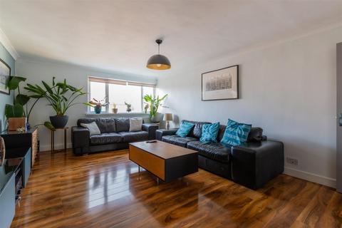 undefined, Conybeare Road, Cardiff CF5
