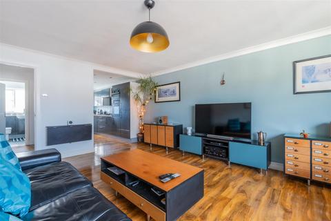 undefined, Conybeare Road, Cardiff CF5