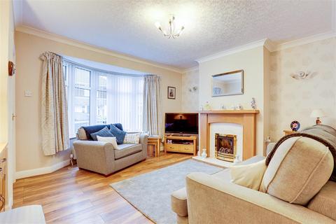 3 bedroom semi-detached house for sale, Parkyn Road, Daybrook NG5