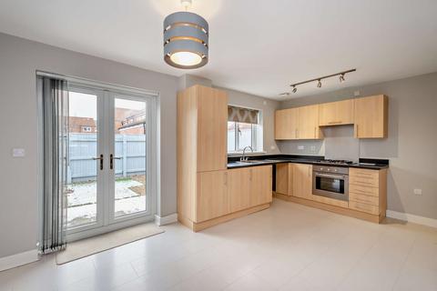 3 bedroom terraced house for sale, Harrow Lane, Scartho Top, Grimsby, DN33