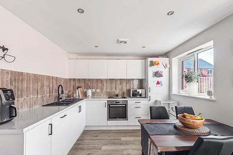 3 bedroom semi-detached house for sale, Gloucestershire GL10