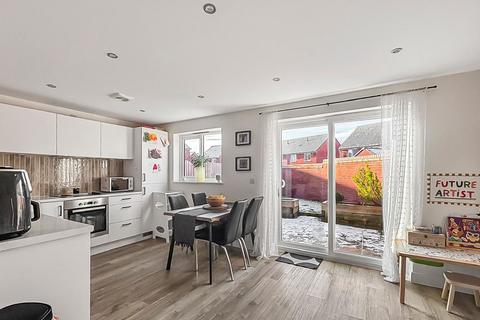 3 bedroom semi-detached house for sale, Gloucestershire GL10