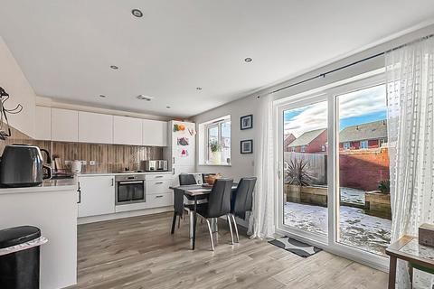 3 bedroom semi-detached house for sale, Gloucestershire GL10