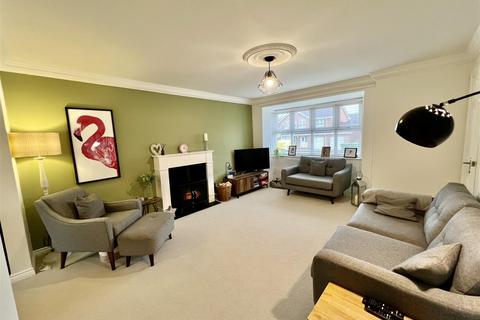 3 bedroom detached house for sale, Berriedale Drive, Darlington