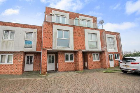 4 bedroom terraced house for sale, Weston Lane, Southampton SO19